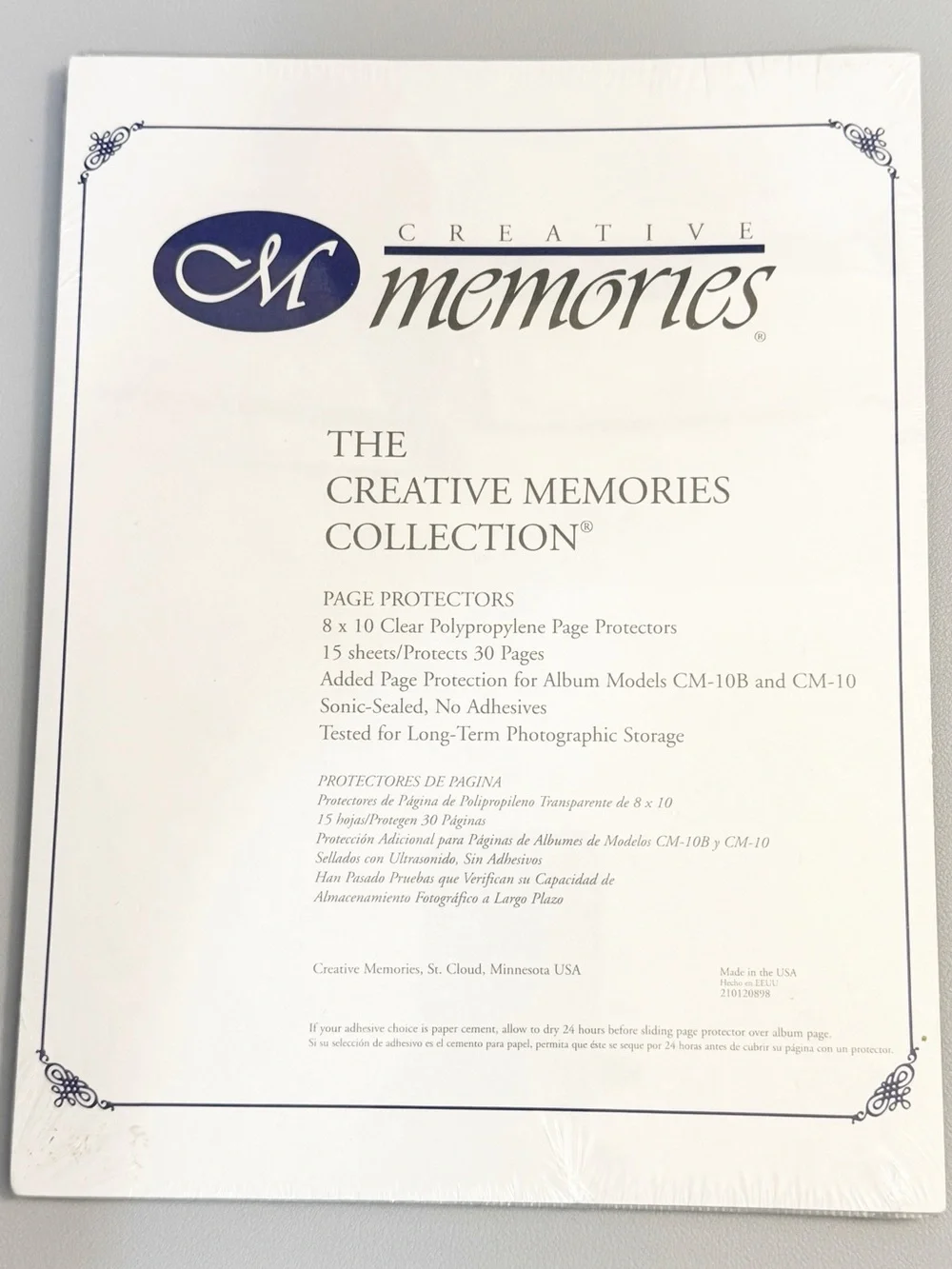Creative Memories 8x10 LE Holiday 1997 Scrapbook Album w/Pages + Protectors